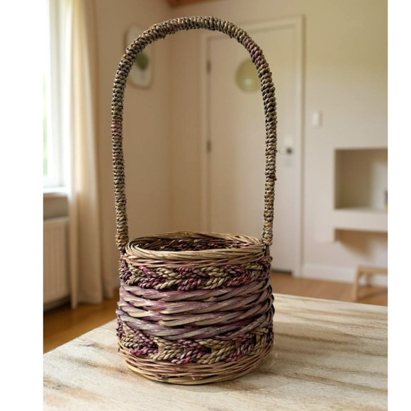 Vintage Basket Cottage House Tall Arched Handle Wicker Woven Twist Design 13x6” - Picture 1 of 11